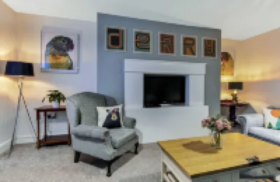 Crawford Apt - 4-Star