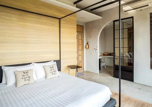 โอเชี่ยนลอฟท์วิวสระว่ายน้ำ