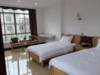 Yingde Shengyi Hotel - Inns