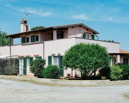 Agriturismo la Quercia - Wine&Pool Hotels in Scansano