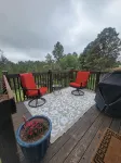 Beautiful & Comfy CABIN Retreat with abundant wildlife, WIFI and AC