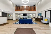 Wingate by Wyndham Flint / Grand Blanc - parking