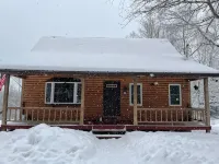 3-bedroom house in welcoming Moro Plantation with AC, WiFi