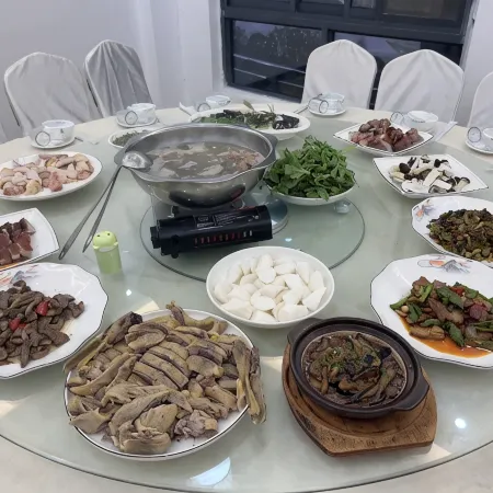 Bama Mijing Fudi Hotel (Changshou Village)