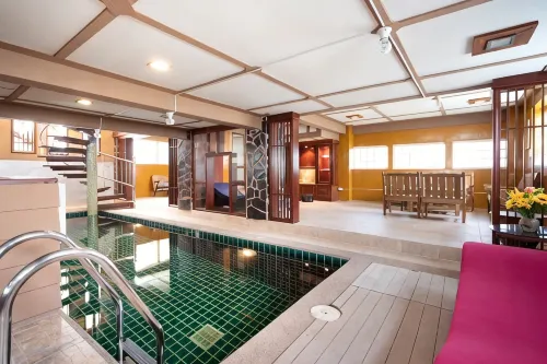 Urban Haven Private Pool Villa Phuket