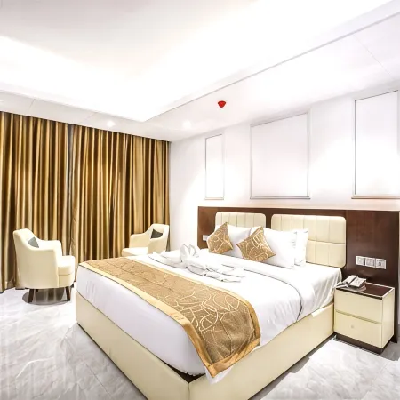 Royal Mark Hotel