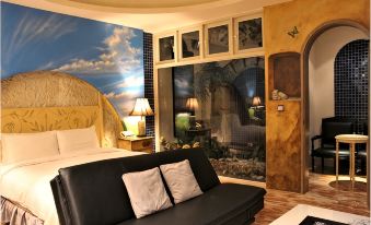 HWA NAH Motel