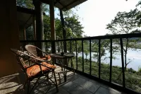 Jungle Villa Resort - Near Chitwan National Park
