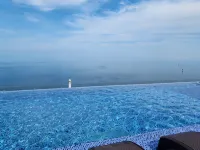 Sokcho I-Park Suite Hotel & Residence Hotels near Sokcho Lighthouse Observatory