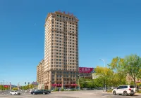 Zhuanghe Hongya Homestay - parking