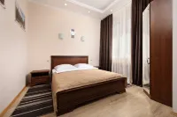 Khutorok Hotel - Inns