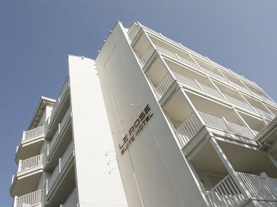 Le Rose Suite Hotel