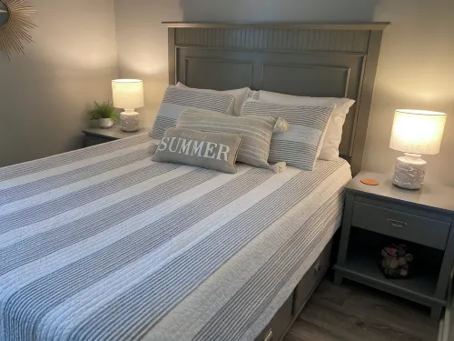 Newly Furnished One Bedroom Just Steps to Ferry Beach