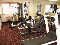 Best Western Plus University Park Inn  Suites - salle de sport
