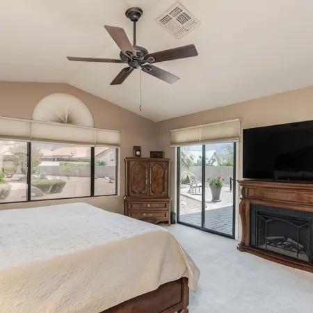 Charming 2-bedroom 2 bath home in Saddlebrooke one with private back yard.