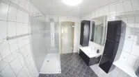 ROBINSON dream holiday apartment - modern&quiet -in the adventure & culture area - balcony