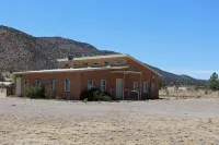 The Blue Crane Lodge is a beautiful 3-bdr house in the magical Mimbres Valley - 2-Star