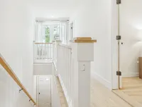 Spacious House on Sunset Lake 4 Br, 2 Baunit 2 on Top Floor ブレーンツリーのホテル