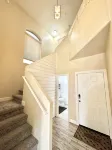 Sunset Retreat! Quiet, gated community, close to hiking and restaurants