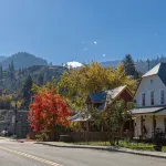 Cozy cabin on the Twisp River.  Just 5 minutes from town on Twisp River