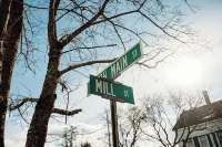 Back Bay Tuckaway