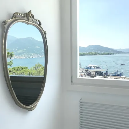 Iseo Lake View - the window on the harbor