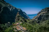 A touch of luxury enjoying a superb location and sea views - 公寓