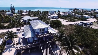 LUXURY EXECUTIVE ISLAND HOME W DOCK Hoteles en 