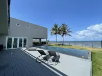 W Panoramic Ocean front with access/Infinity Pool - Pools