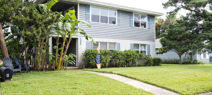 Beachy Getaway–Cozy, Clean & Equipped w/ All Essentials! Relax, Enjoy & Refresh! Hotels in St. Augustine Beach