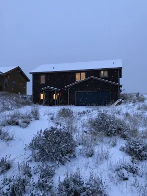 Retreat with Gorgeous Views, Close to Rmnp, Hiking, Biking, & Fishing
