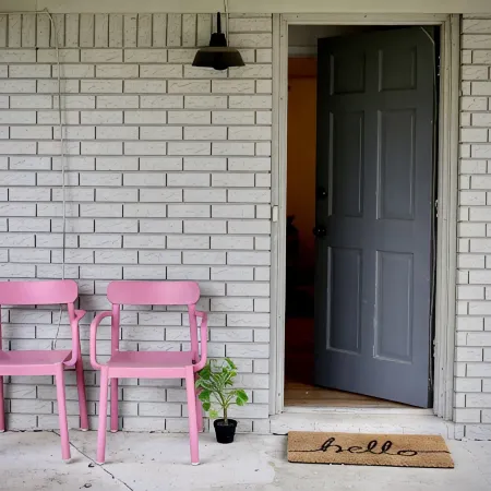 Recently updated home a few minutes from historic downtown Hico!