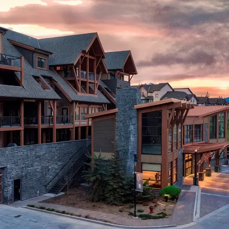 Mountain view top hotel resort 2bd 2bth