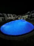 Family apartment with pool - 游泳池