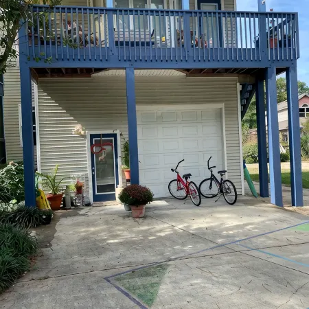 Private treetop suite in Kitty Hawk Coastal Preserve