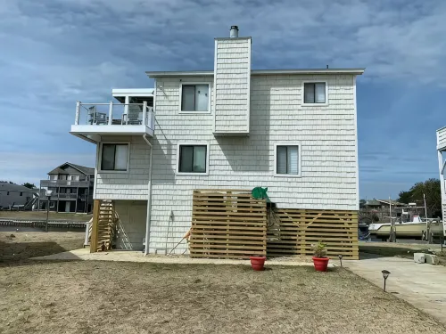 Sounds Groovy Obx: Waterfront Home with Dock - Boutique