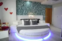 Mira Blue Hotel