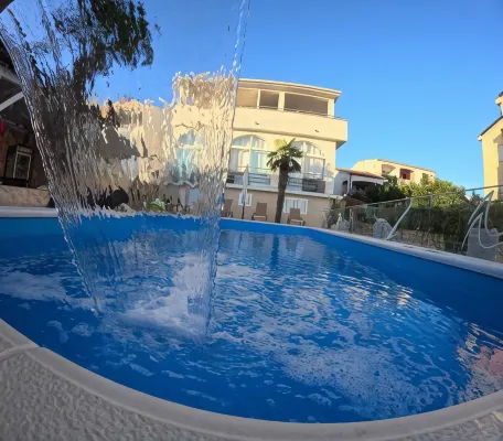 Apartments Sun Dance 2 With Heated Pool - 4-Star