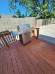 Come visit The Sunflower House! 4 bedrooms 2 baths in Ashtabula Harbor with WIFI