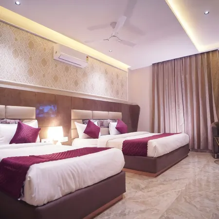 Trevon Siya Ramaya Inn