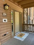 2BR 2Bath Condo Tree top view located at Lake Ouachita.. - Pools