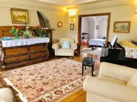 The Sunshine House-Free Parking - Bed and breakfasts