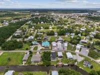 A Little Piece of Heaven-Waterfront-Views-Firepit-Family Friendly - 3-Star