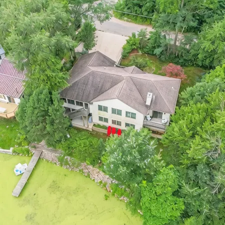 NEW Spacious Lakehouse Retreat +private pier