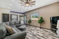 Raccoon Lake Retreat
