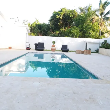 Villa Blanc $$ Last Minute Deal  No Deposit/Cleaning Feesinverter Backup