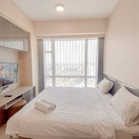 Warm 3BR Direct Access To Mall La Riz Supermall Mansion Apartment By Travelio Hotels in Sambikerep