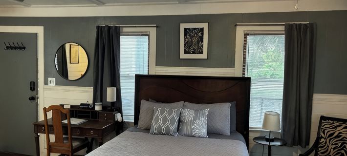 Cute Cottage-Historic District Hotels in Ocala