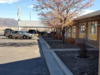 Robin Hood Motel Hotels in Raton