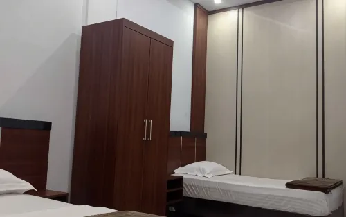 Aliya Guest House Syari'ah - Homestays